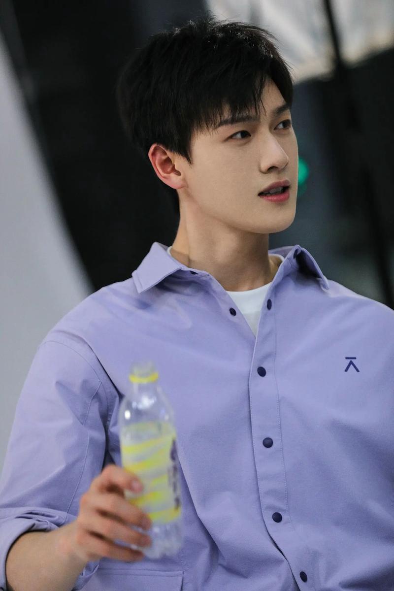 李昀锐